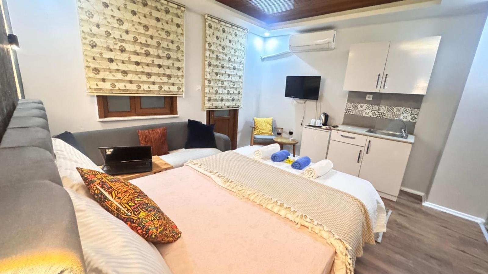 Taksim Camellia Suit Estambul Exterior foto